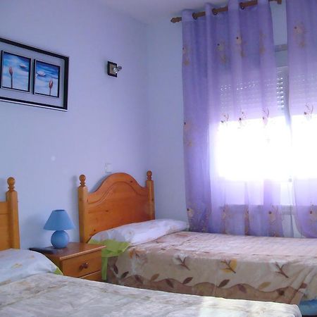 Hostal Madrid Paris بويتراغو ديل لوزويا الغرفة الصورة